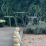 Bed & Breakfast La Maison Jolie *